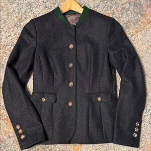 Kleider Manufaktur Habsburg Gray Women's Jacket with Green Trim & Horn Buttons 4